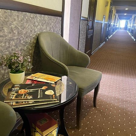 Seven Hotel بيشكيك المظهر الخارجي الصورة